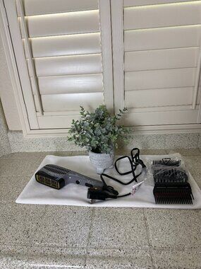 NEW RED by Kiss 1875 Ceramic Iconic Hair Styler with 3 Attachments